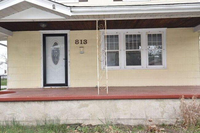 813 S 30th St in South Bend, IN - Building Photo - Building Photo