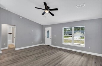 15145 SW 65th Avenue Rd in Ocala, FL - Building Photo - Building Photo