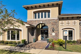 Retreat at Riverstone in Sugar Land, TX - Foto de edificio - Building Photo