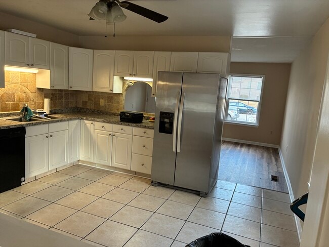 325 Walgrove Rd in Reisterstown, MD - Building Photo - Building Photo