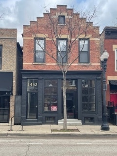 1452 W Taylor St, Unit 2F in Chicago, IL - Building Photo - Building Photo