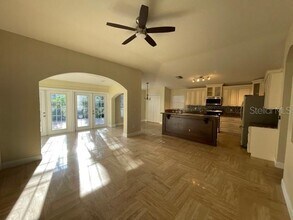 9986 Stockbridge Dr in Tampa, FL - Building Photo - Building Photo