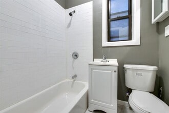 194 Kensington Ave in Jersey City, NJ - Building Photo - Building Photo