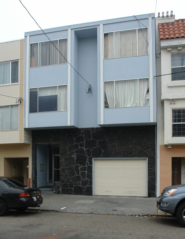 527 24th Ave in San Francisco, CA - Foto de edificio - Building Photo