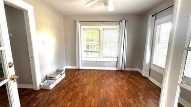 1707 S 5th St in Austin, TX - Building Photo - Building Photo