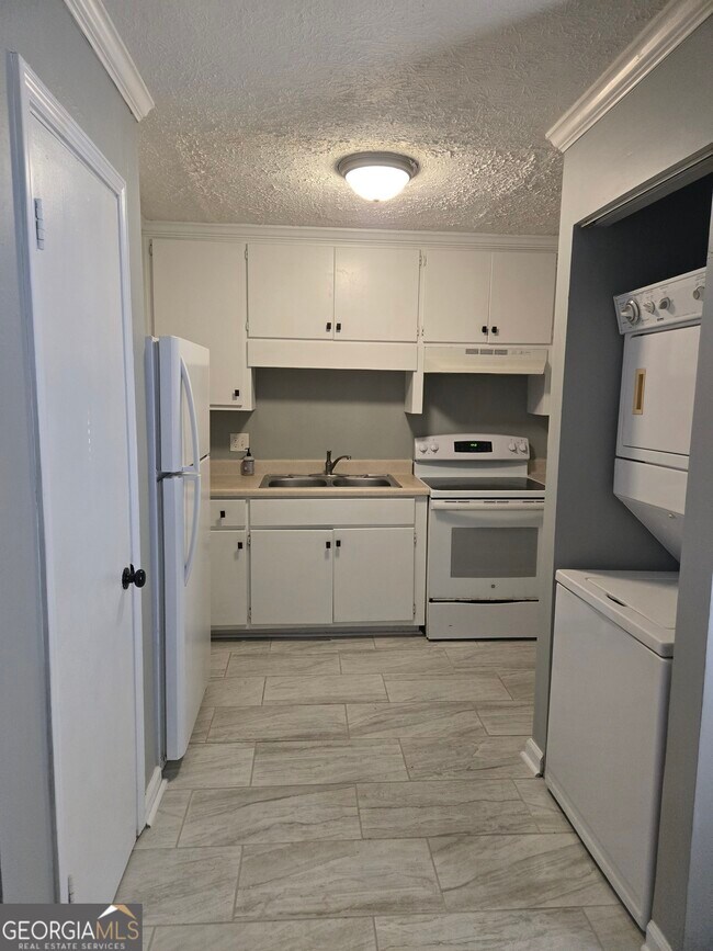 320 Vine St in Athens, GA - Building Photo - Building Photo