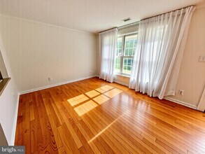 15712 Edgewood Dr in Montclair, VA - Building Photo - Building Photo