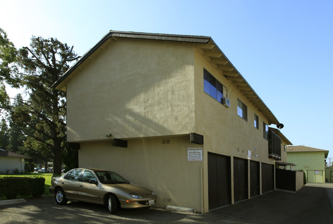 1223 S Athena Way in Anaheim, CA - Building Photo - Building Photo