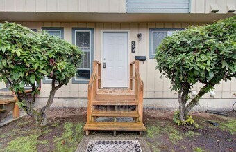 224 NW 12th Ave in Camas, WA - Building Photo - Building Photo