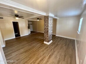 2705 Riverside Ave in Jacksonville, FL - Building Photo - Building Photo