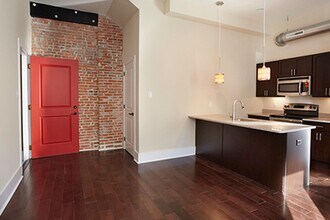 31 S Main St in Phoenixville, PA - Building Photo - Building Photo