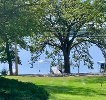 W9206 Ripley Rd in Cambridge, WI - Building Photo