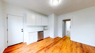 960 State St in New Haven, CT - Building Photo - Building Photo