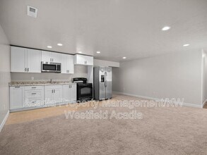 15179 S Cantle Dr in Riverton, UT - Building Photo - Building Photo