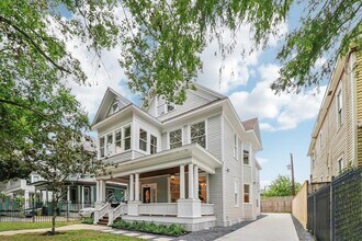 412 Hawthorne St in Houston, TX - Building Photo - Building Photo