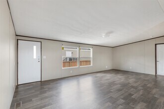 1466 Rd 5734 in Cleveland, TX - Building Photo - Building Photo