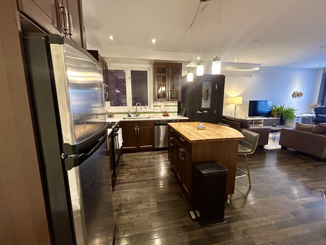 36 Coxwell Av in Toronto, ON - Building Photo - Building Photo