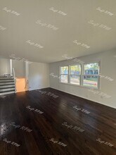 6302 120th Terrace in Grandview, MO - Building Photo - Building Photo