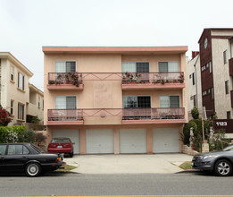 La Sharon Apartments in Santa Monica, CA - Building Photo - Building Photo