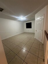 18342 NW 68th Ave in Hialeah, FL - Building Photo - Building Photo