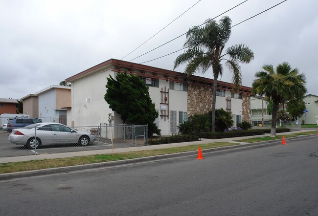 595 7th St in Imperial Beach, CA - Building Photo - Building Photo