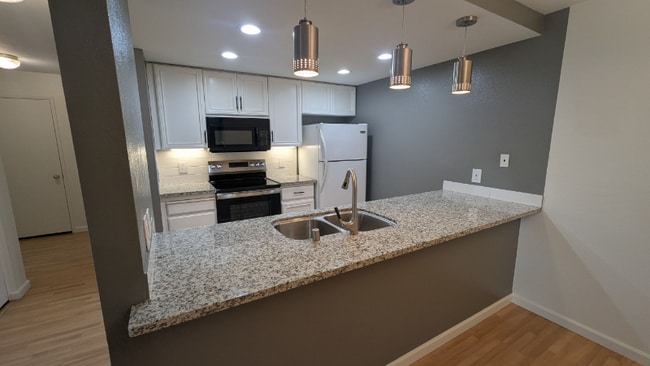 39993 Fremont Blvd in Fremont, CA - Building Photo - Building Photo