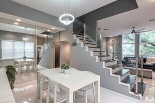 204 Marshall St in Houston, TX - Building Photo