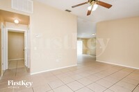 356 Lake Daisy Cir in Winter Haven, FL - Building Photo - Building Photo