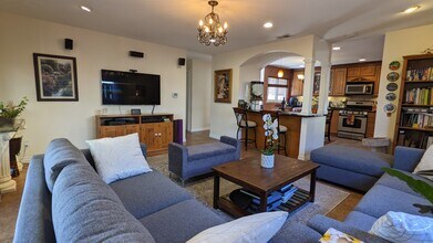 3617 Martha St in San Diego, CA - Building Photo - Building Photo