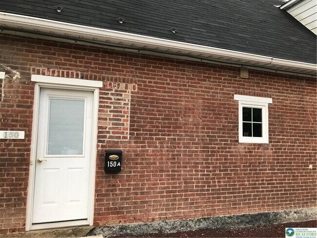 property at 150 S Green St