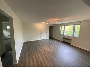 3672 Brotherton Rd in Cincinnati, OH - Building Photo - Building Photo