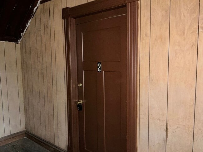 property at 521 Folks St