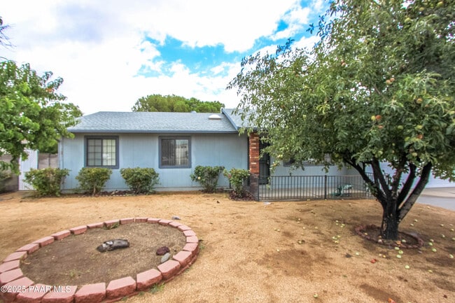 property at 7572 E Buena Vista Dr