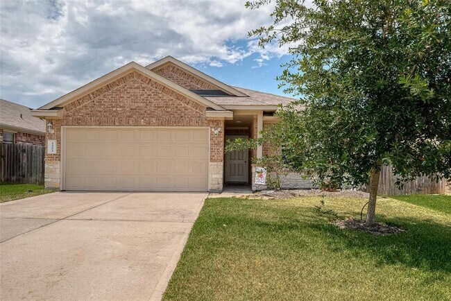 property at 14004 Lake Cres Dr
