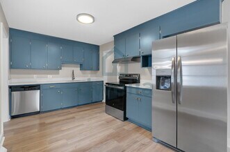 1773 D Ave in West Columbia, SC - Foto de edificio - Building Photo