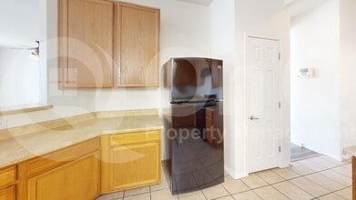 1351 Burdock Dr S in Tucson, AZ - Building Photo - Building Photo