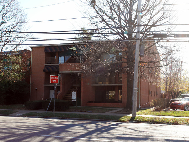 Peppertree in Huntington, WV - Foto de edificio - Building Photo