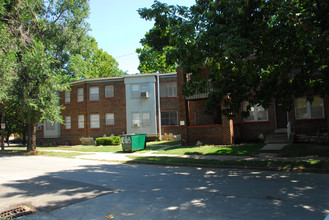 Roanoke Heights in Kansas City, MO - Building Photo - Building Photo