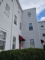 3 Elm St, Unit 1 in Somerville, MA - Building Photo