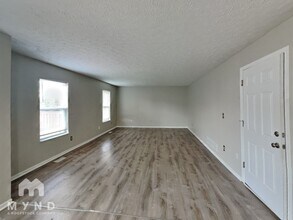 633 Brighton St in Pickerington, OH - Building Photo - Building Photo