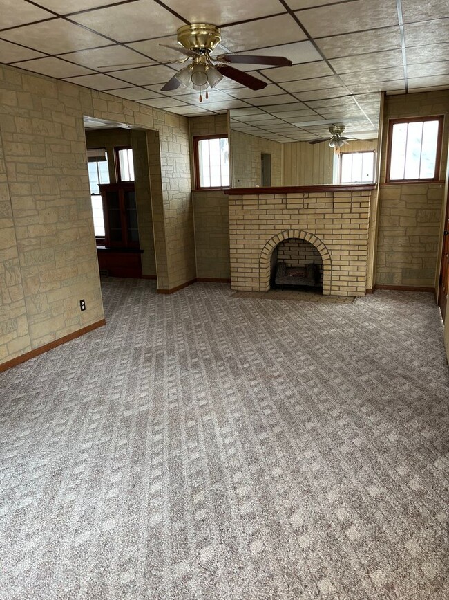 2723 Sunset Blvd-Unit -2723 Sunset 1A in Steubenville, OH - Building Photo - Building Photo