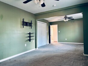 1202 Yellowstone Dr in Newark, DE - Building Photo - Building Photo