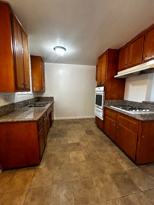 313 S Wabash Ave in Glendora, CA - Building Photo