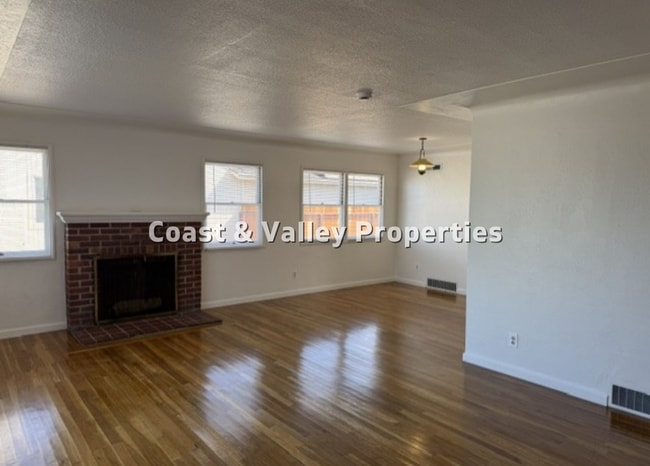1226 Polk St in Salinas, CA - Building Photo - Building Photo