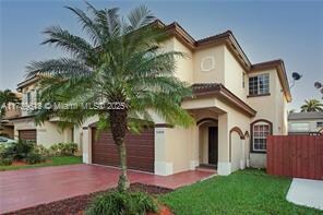 11320 NW 43rd Ter in Doral, FL - Building Photo - Building Photo
