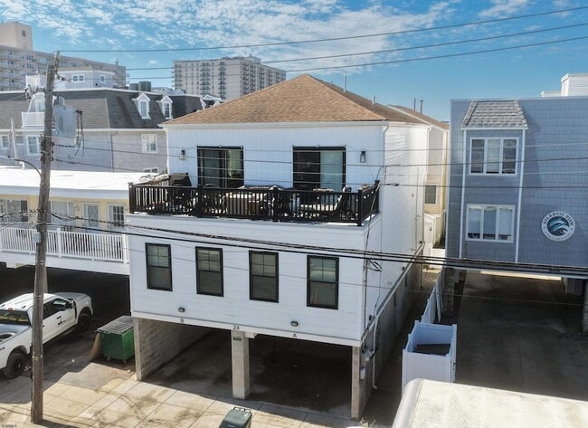 property at 24 S Washington Ave