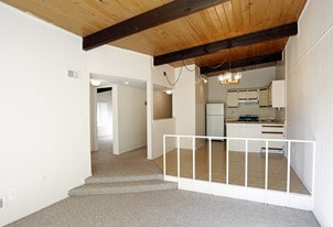 Westland Capri in Westland, MI - Building Photo