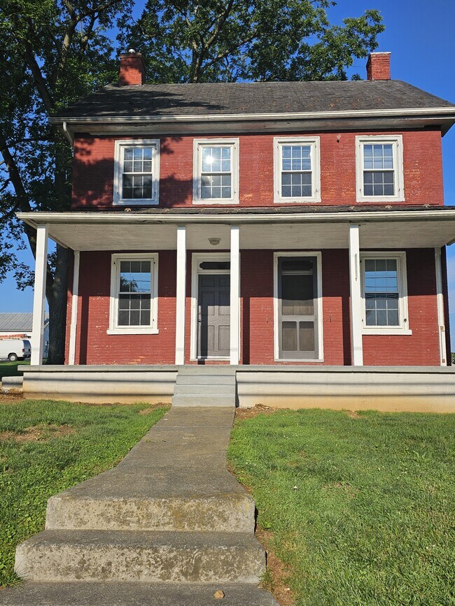 78 Main St in New Providence, PA - Building Photo - Building Photo