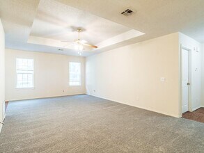 612 Wanda St in Centerton, AR - Building Photo - Building Photo