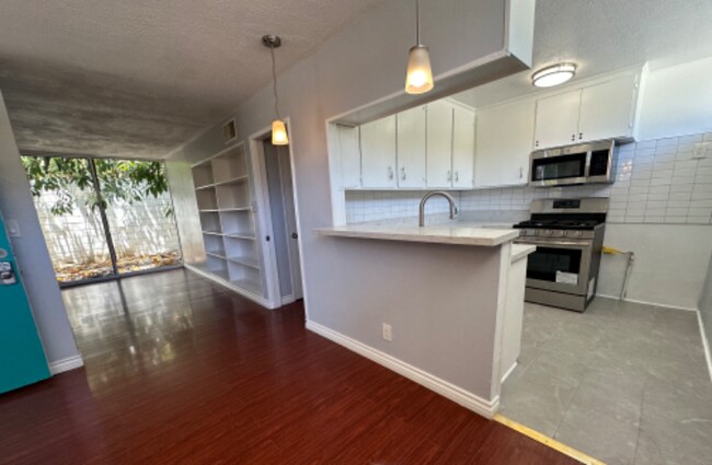 4149 Don Tomaso Dr in Los Angeles, CA - Building Photo - Building Photo